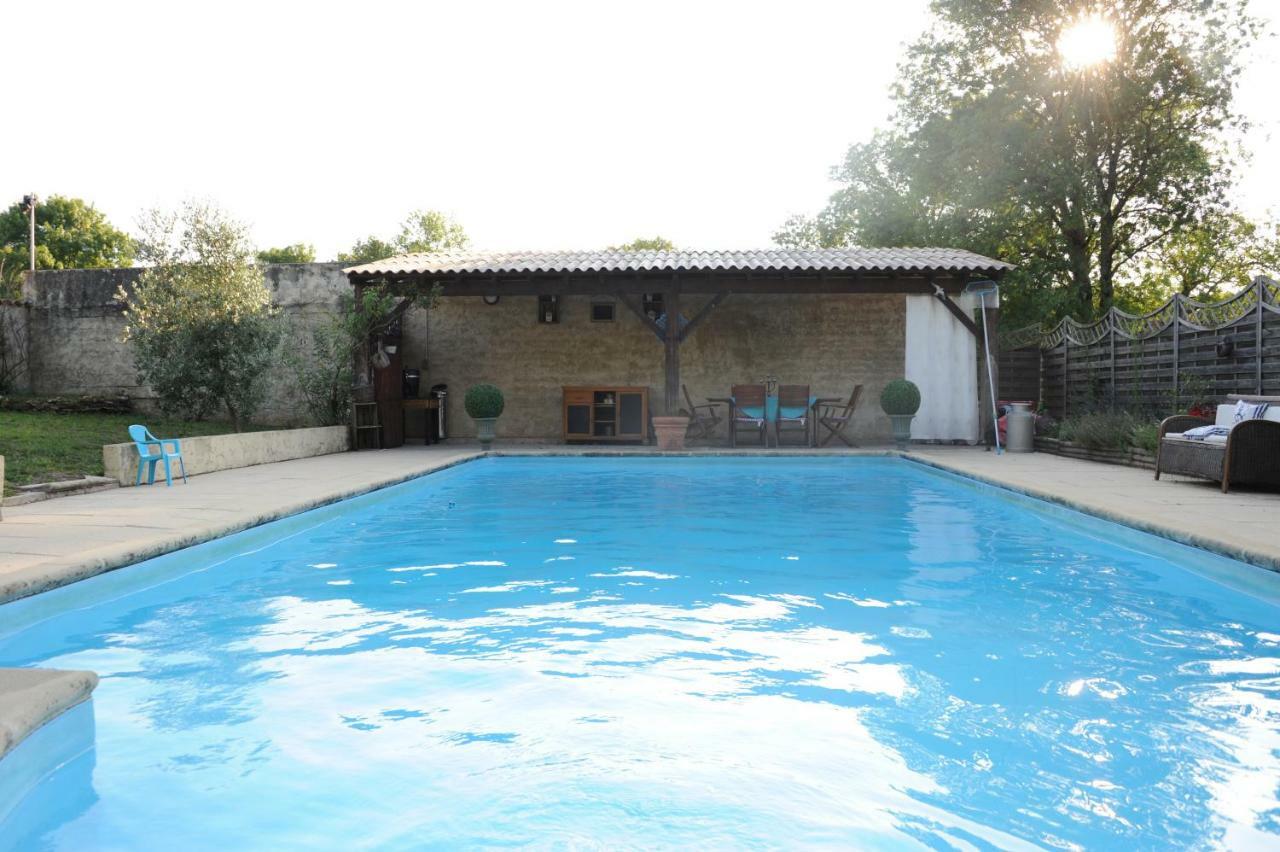 Les Demeures De La Laigne Bed & Breakfast Allas-Bocage Ngoại thất bức ảnh