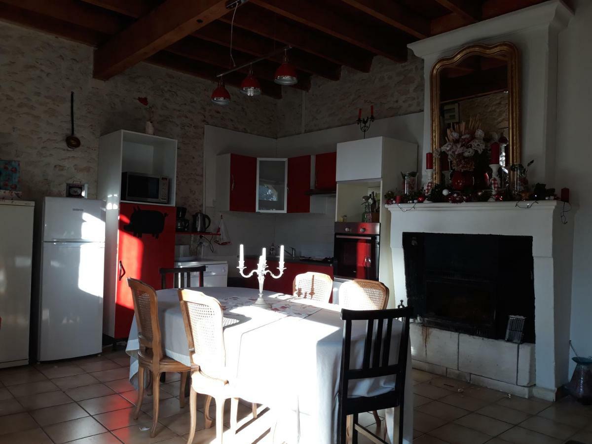 Les Demeures De La Laigne Bed & Breakfast Allas-Bocage Ngoại thất bức ảnh