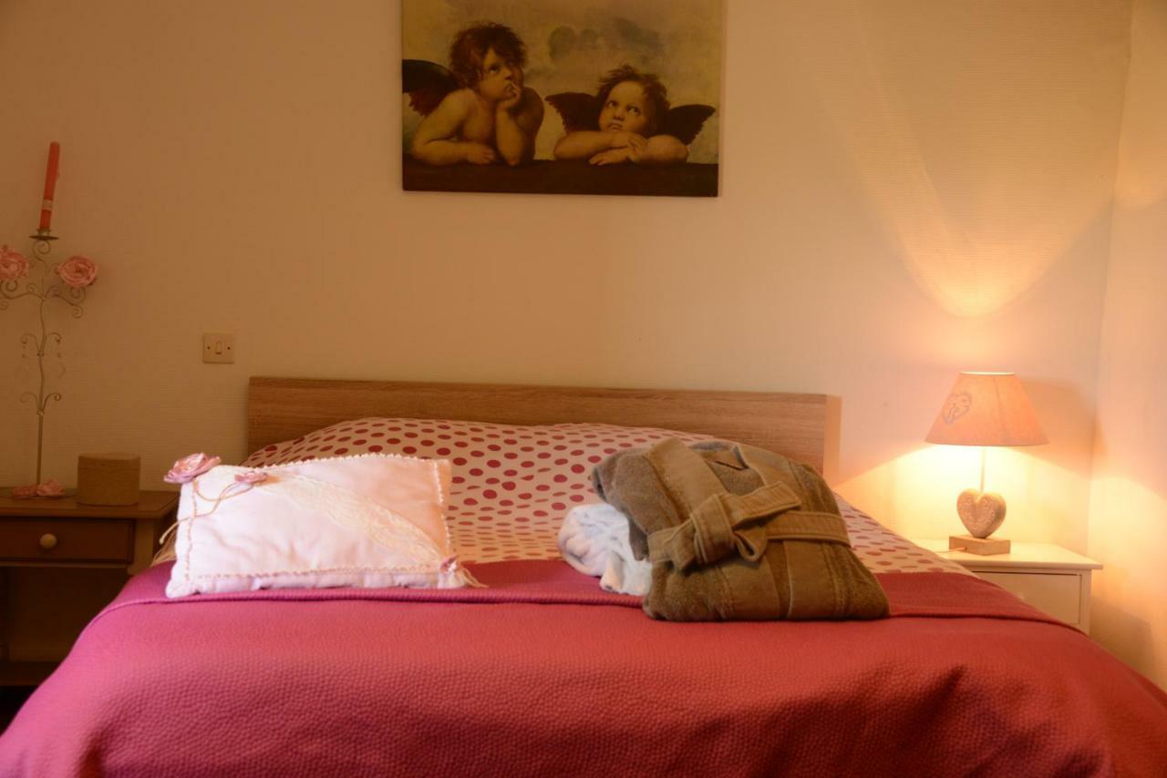 Les Demeures De La Laigne Bed & Breakfast Allas-Bocage Ngoại thất bức ảnh