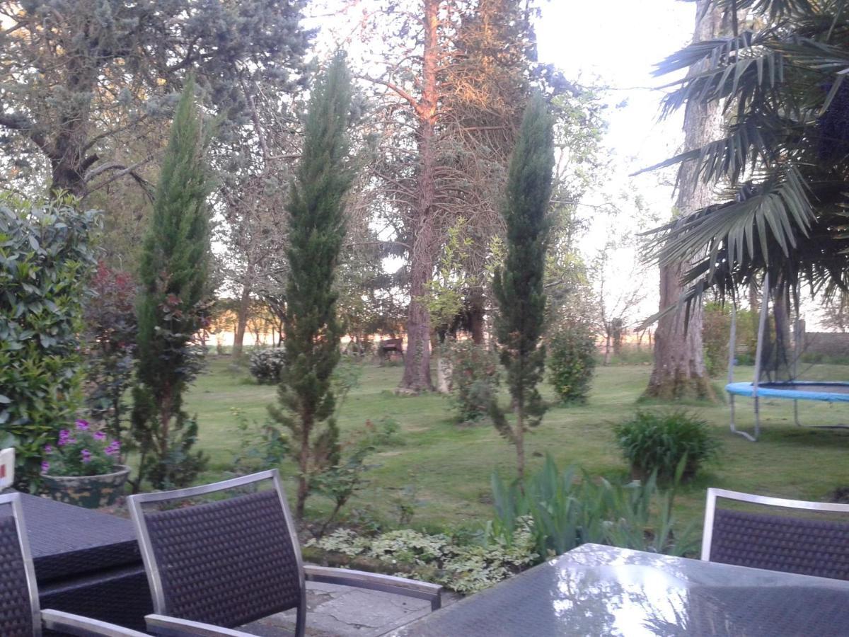 Les Demeures De La Laigne Bed & Breakfast Allas-Bocage Ngoại thất bức ảnh
